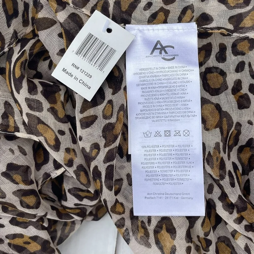 Ann Christine Leopard Print Infinity Scarf